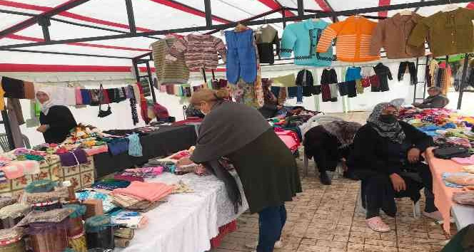 Pandemi sonrası emekçi kadınlar, ürünlerini tekrar satışa çıkardı