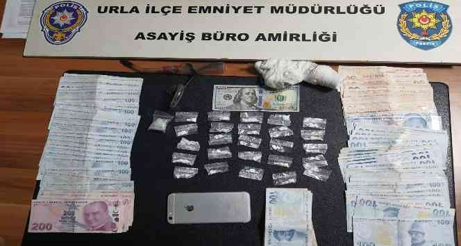 İzmir’de kokain baskını: 2 şüpheli yakalandı