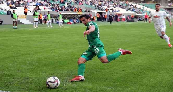 Süper Lig: GZT Giresunspor: 0 - Çaykur Rizespor: 0 (İlk yarı)