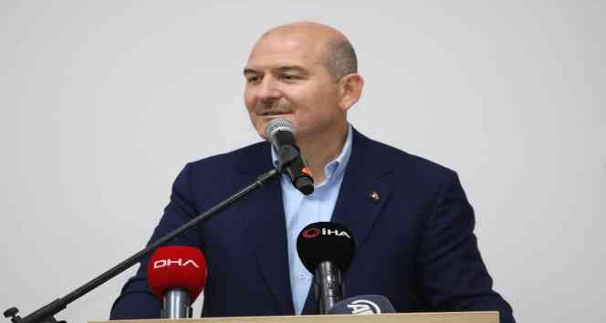 Bakan Soylu: “Tayyip Erdoğan dışarıya koza ördü, içeride de onlarla mücadele ediyor ve onlara fırsat sunmuyor”
