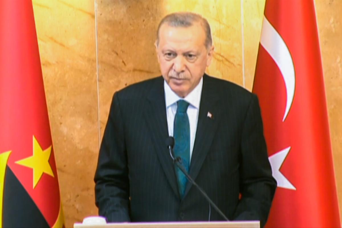 Cumhurbaşkanı Erdoğan, Angola Meclisi&#039;nde konuştu