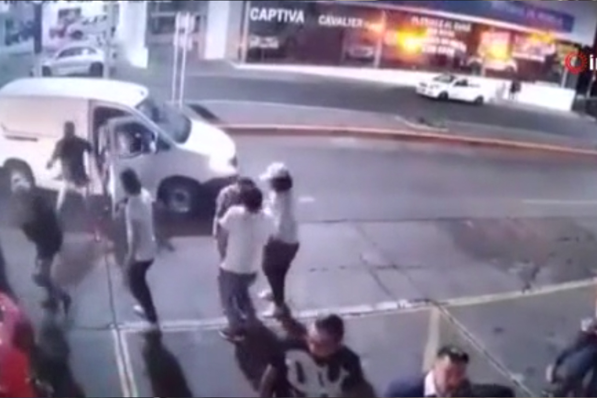 Meksika’da gece kulübüne silahlı saldırı: 6 ölü, 2 yaralı