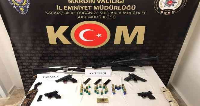 Mardin polisinden 3 ilçede kaçak silah operasyonu: 7 tutuklama