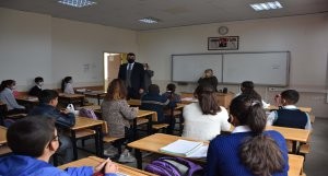 Iğdır İl Milli Eğitim Müdürü Canlı, okulları ziyaret etti