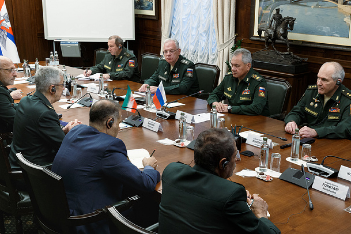 Rusya Savunma Bakanı Şoygu: &quot;Rusya ve İran, uluslararası terörle aktif olarak mücadele ediyor&quot;