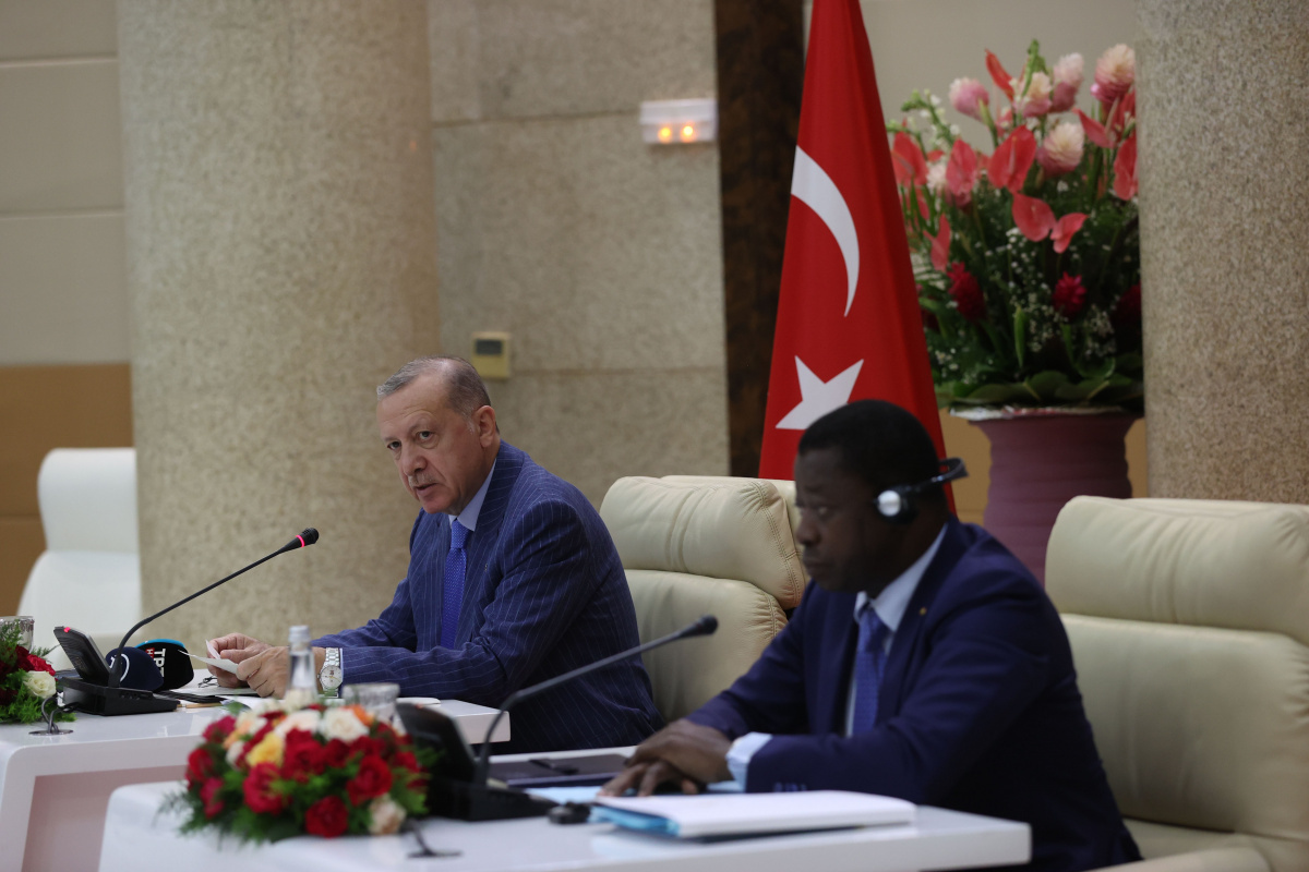 Cumhurbaşkanı Erdoğan Togolu mevkidaşı Gnassingbe ile ortak basın toplantısı düzenledi