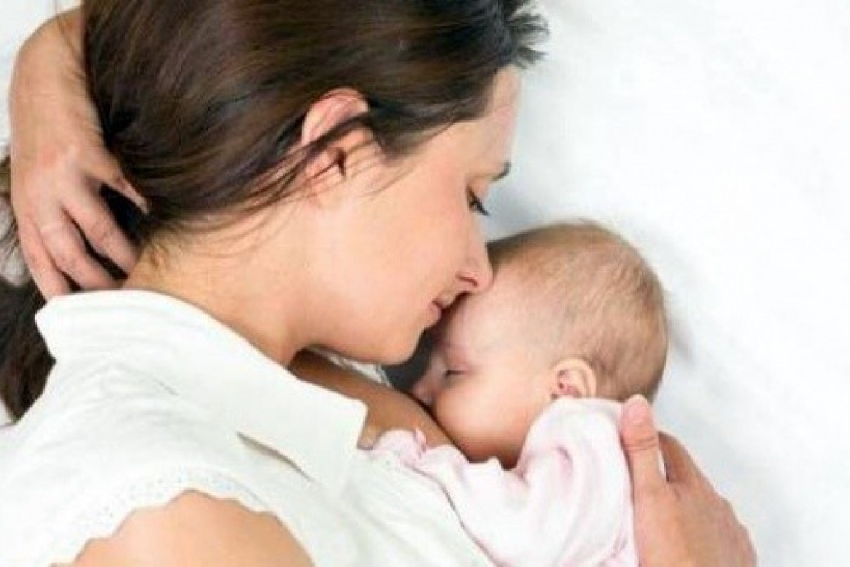 Anne sütü bebekte aşı etkisi oluşturuyor