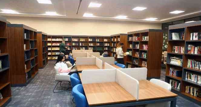 Bağcılar Belediyesi’ndeki kütüphaneye yoğun ilgi