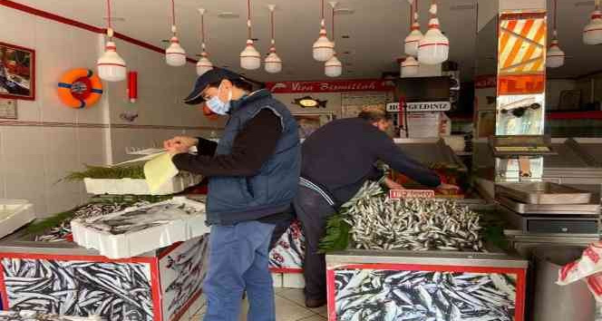 Kırklareli’nde balıkçı esnafı denetlendi