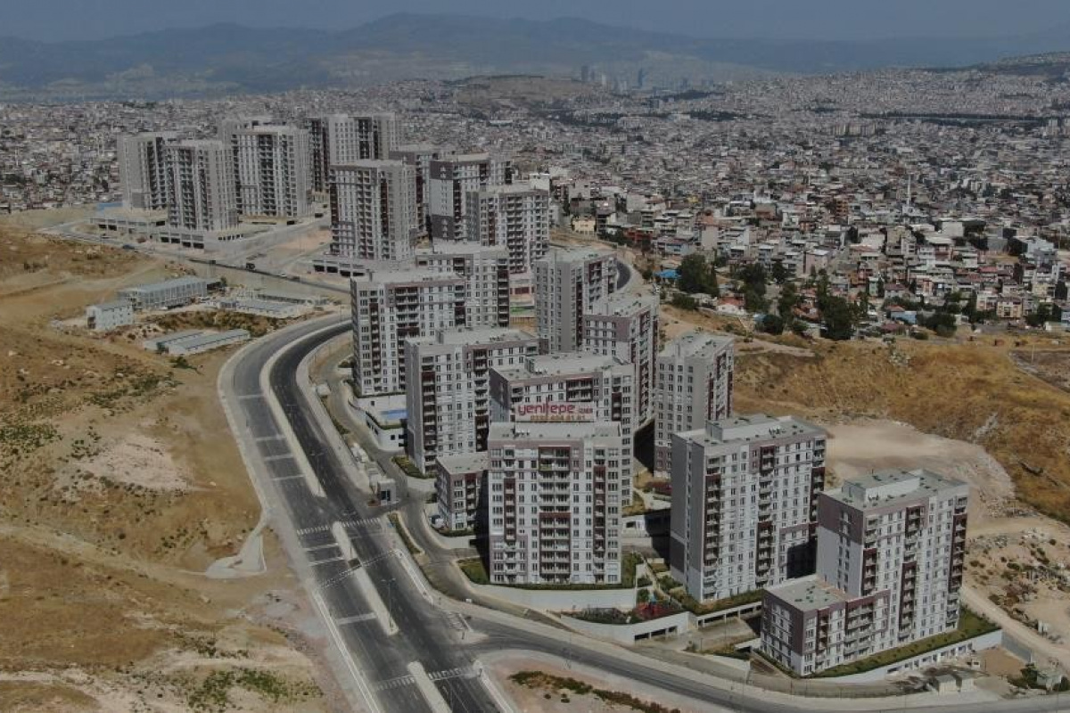İzmir&#039;de TOKİ’den kira öder gibi ev sahibi olma fırsatı