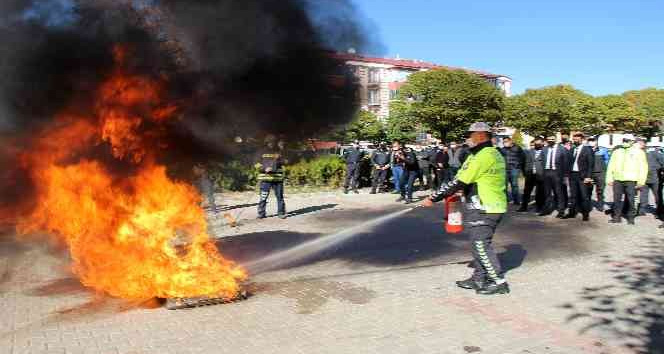 Yozgat Emniyet Müdürlüğünde deprem ve yangın tatbikatı yapıldı