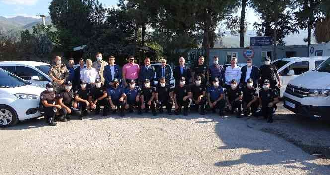 Emniyet Müdürlüğüne tahsis edilen yeni araçlar hizmete alındı