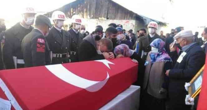 Şehit er Enes Yıldız Ardahan’da son yolculuğuna uğurlandı