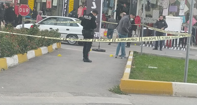 Cadde ortasında silahlı kavga: 1 yaralı, 4 gözaltı