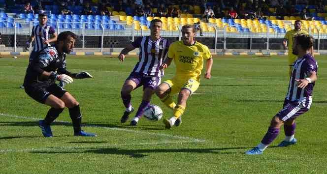 TFF 3. Lig: Fatsa Belediyespor: 0 - Artvin Hopaspor: 0