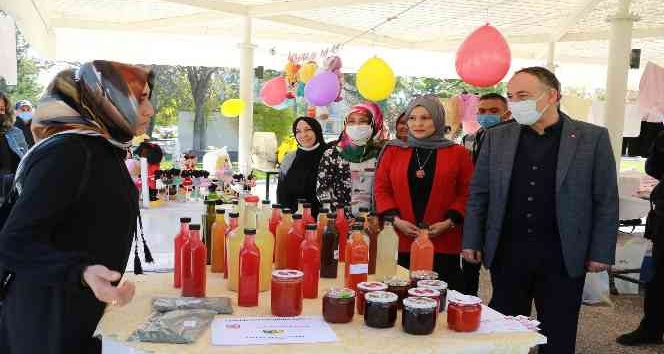 “Hanımeli Pazarı” 1 yaşında