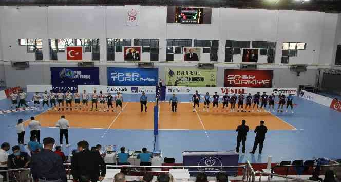 Efeler Ligi: Cizre Belediyespor: 3 - Afyon Belediye Yüntaş: 0