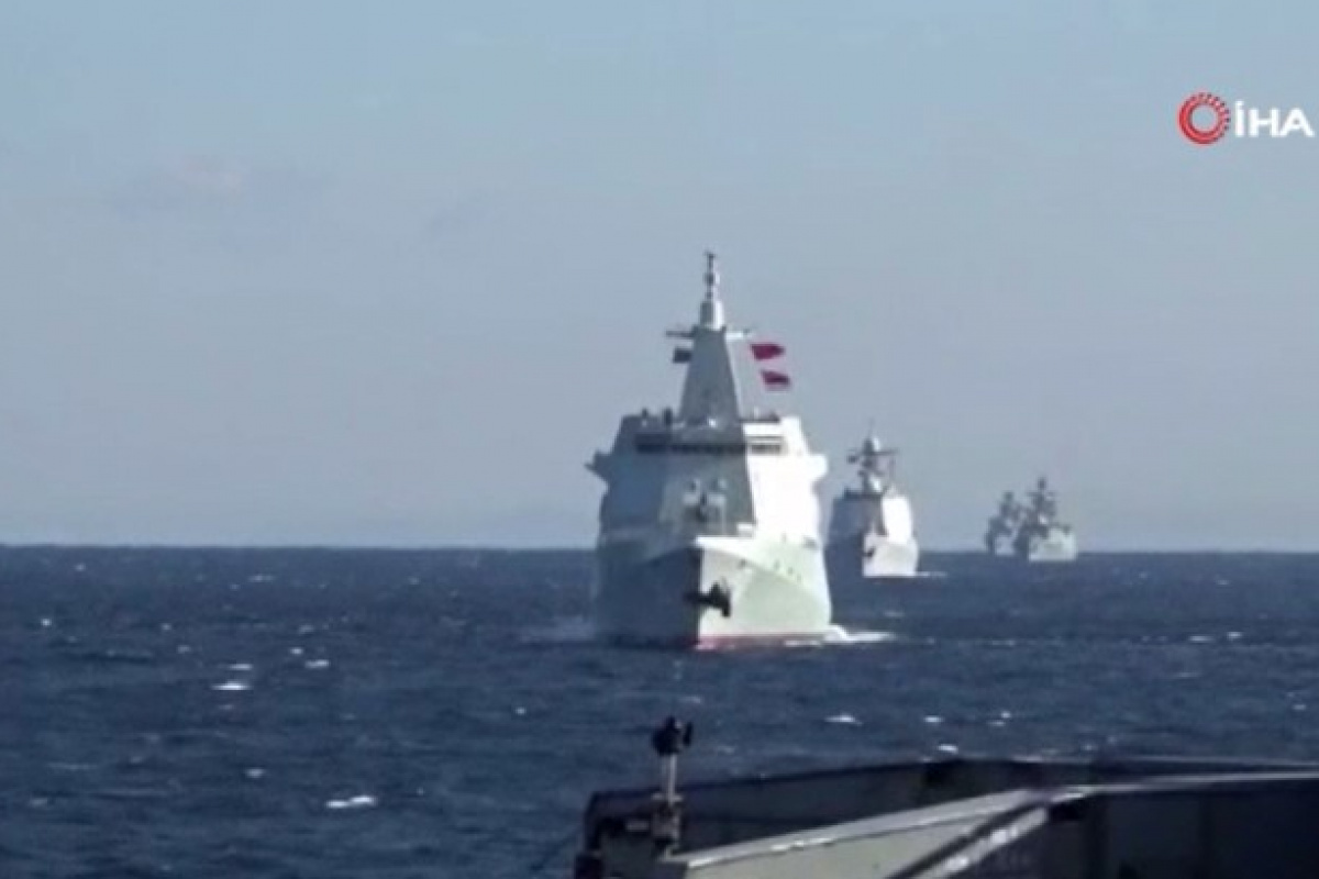 Rus ve Çin donanmalarından Pasifik&#039;te ortak devriye