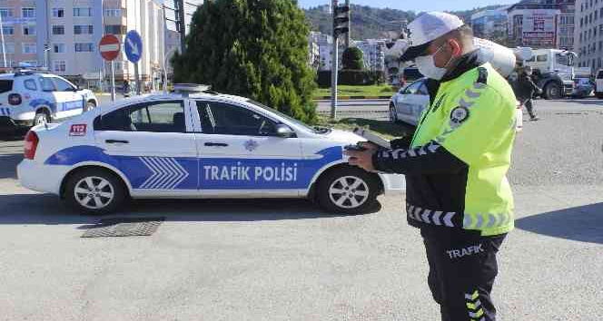 Giresun’da kural ihlali yapan araçlar drone tarafından görüntülendi