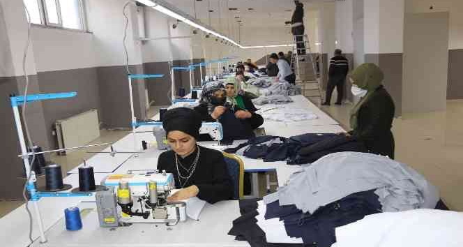 (Özel) Tekstil atölyeleri iş arayan kadınların umudu oldu