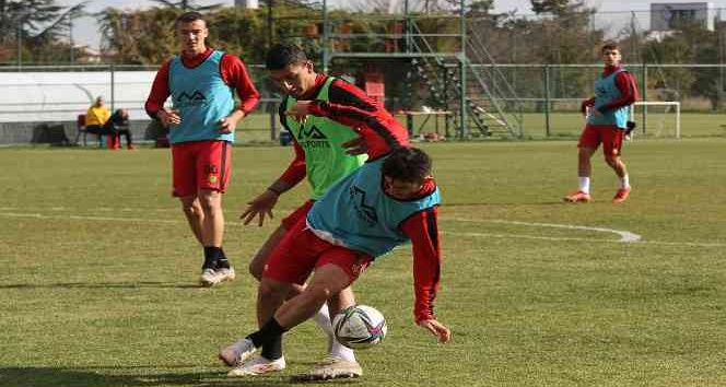 Eskişehirspor Ziraat Türkiye Kupası karşılaşmasına hazırlanıyor