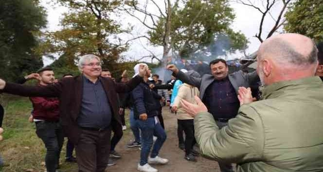 İvrindi’nin gençleri siyasilerle piknik yaptı