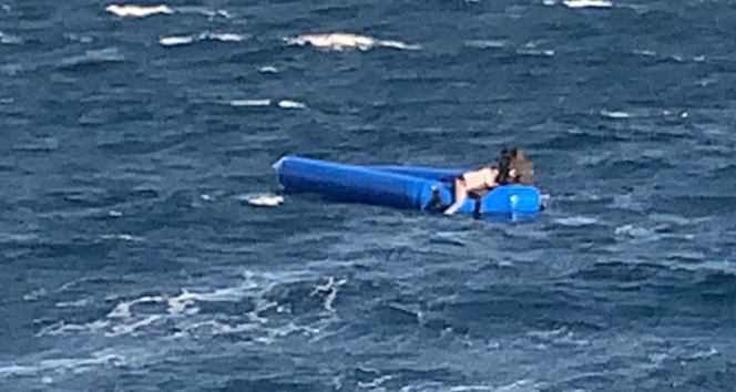 Yunanistanda göçmenleri taşıyan tekne battı: 4 çocuk boğuldu
