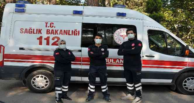 112 personeli masaj ve oksijen tedavisiyle 20 kedinin hayatını kurtardı