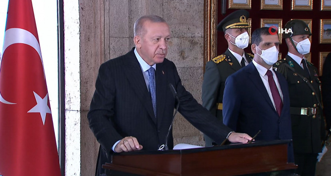 Cumhuriyetimiz 98 yaşında! Cumhurbaşkanı Erdoğan: Cumhuriyeti 2023 hedeflerine ulaştırmakta kararlıyız