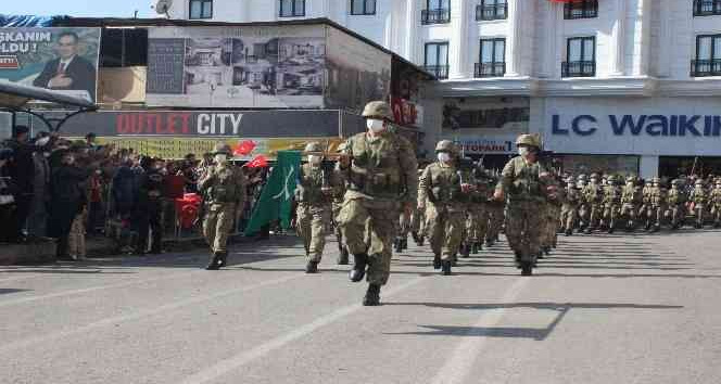 Suriye sınırında 29 Ekim coşkusu