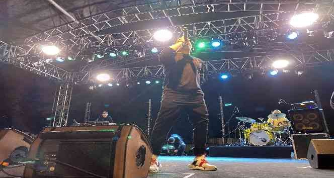 Avcılar, Ceza konseriyle coştu