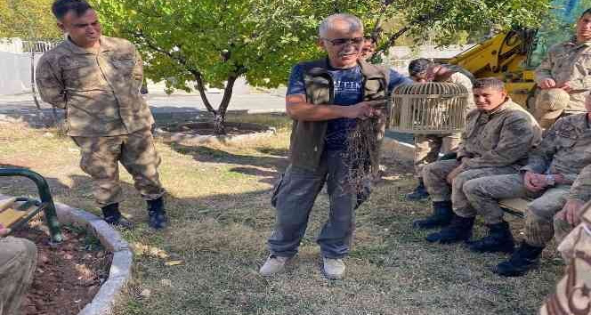 Jandarma personellerine biyokaçakçılık ve biyoçeşitlilik eğitimi