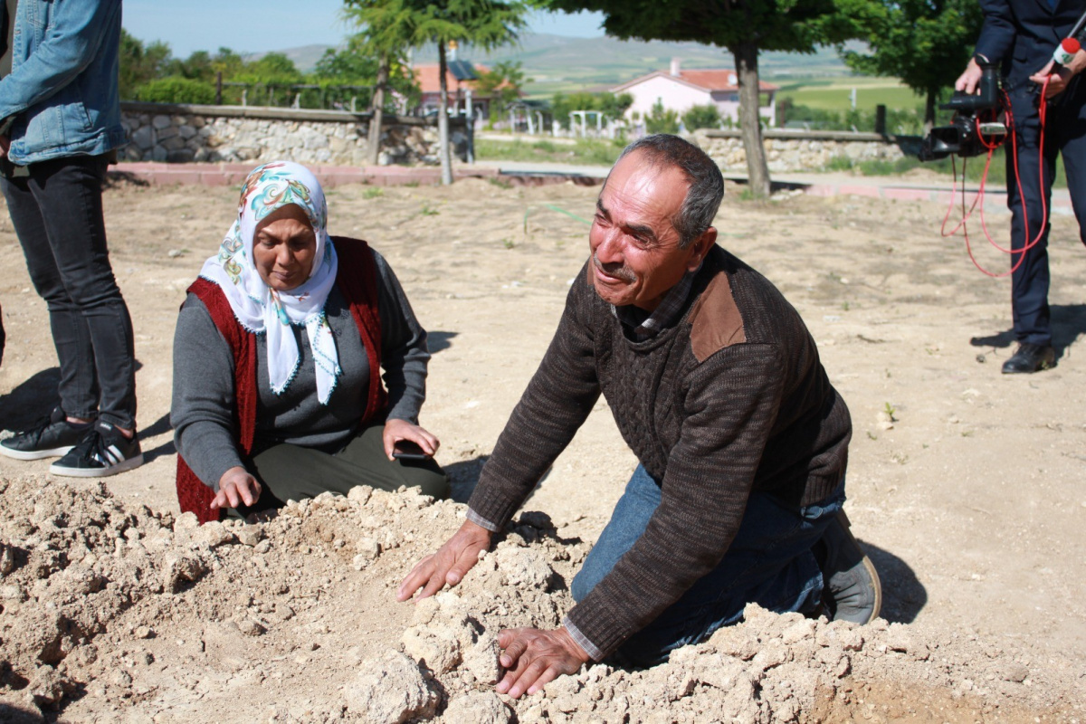 Aleyna Çakır&#039;ın babası kızının mezarının açılmasını istiyor