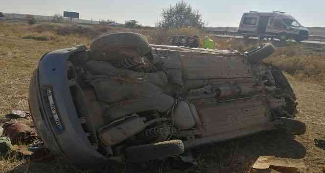 Otomobil şarampole yuvarlandı: 2 yaralı
