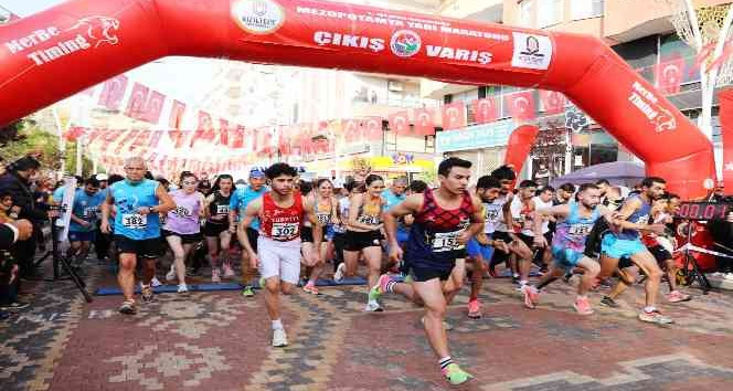 Vali Demirtaş, 1. Uluslararası Mezopotamya Yarı Maraton Koşusunun startını verdi
