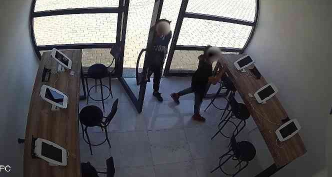 Dijital kütüphaneden tablet çalan 2 çocuk özel yazılım sayesinde yakalandı