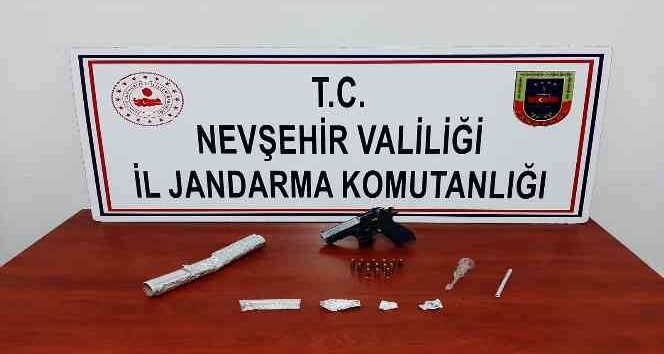 Nevşehir jandarmadan uyuşturucuya geçit yok