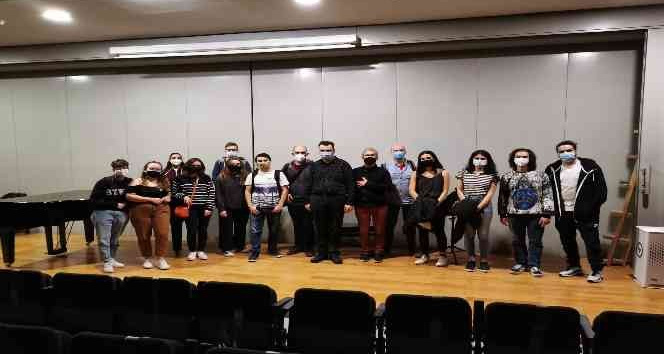 Doç. Musa Eren İşkodralı’dan İspanya’da master class eğitimi