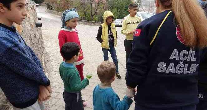 Çocukların çakmakla oyununda faciadan dönüldü