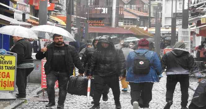 Edirne’de sağanak etkili oldu