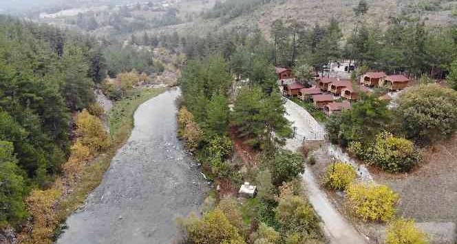Şehrin en uzak noktasına yapılan bungalov evler dolup taşıyor