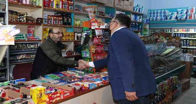 Başkan Savran gece mesaisinde