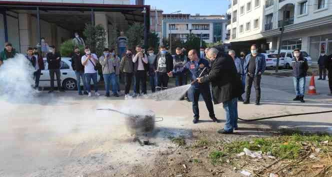Altınova MYO’da deprem ve yangın tatbikatı