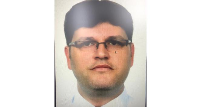 Kılıktan kılığa giren FETÖ Gümüşhane imamı polisten kaçamadı