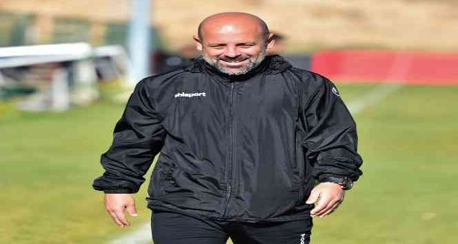 Uşakspor, Kırşehir Belediye hazırlıklarına başladı