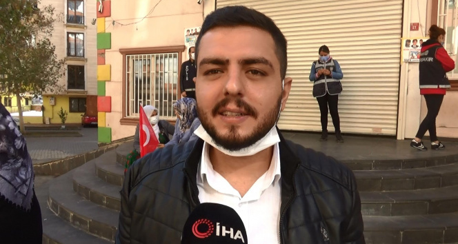 Evlat nöbetindeki ağabey, kardeşini HDP ve PKKdan istiyor