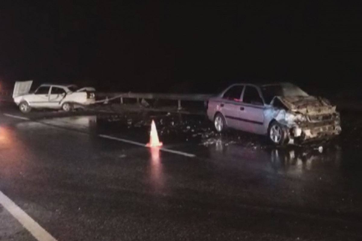 İzmir’de feci kaza: 1 ölü, 2 yaralı