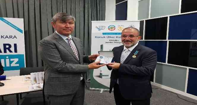 Başkan Güven’e Kazakistan’dan onur madalyası