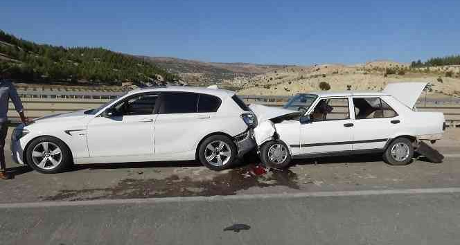 Kilis’te trafik kazası: 3 yaralı