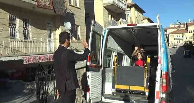 Engelli Büşra’nın engelsiz eğitimi